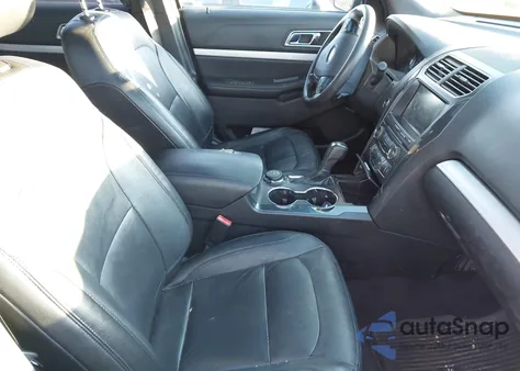 2016 Ford Explorer Xlt z USA, uszkodzony, nr VIN 1FM5K8DH0GGA17232